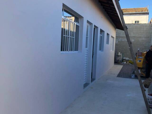 Casa para Venda em Jacareí - 5