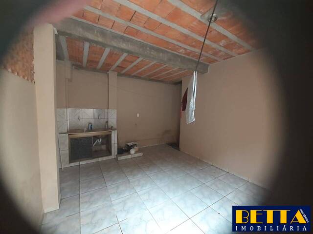 Casa para Venda em São José dos Campos - 4