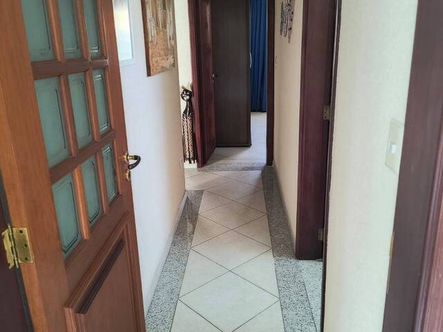 #6751 - Casa para Venda em Jacareí - SP - 3