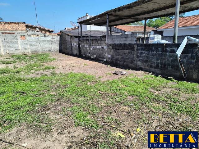Terreno para Venda em Jacareí - 4
