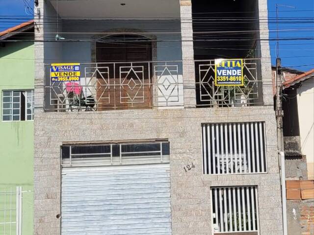 #6817 - Casa para Venda em Jacareí - SP - 2