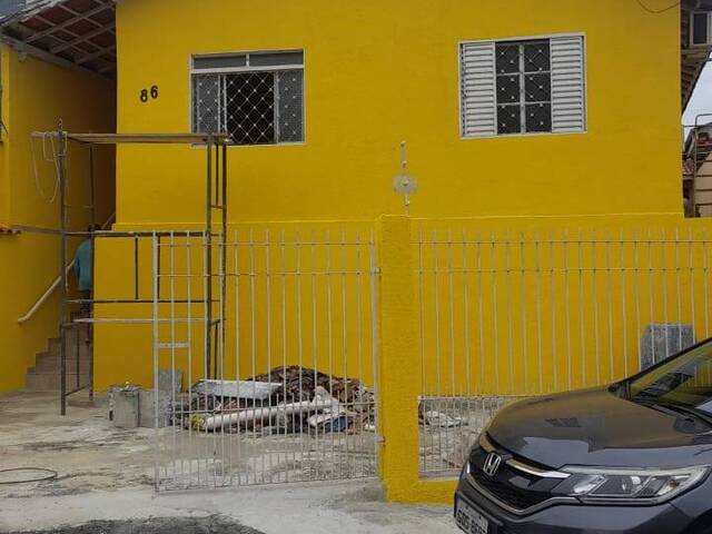 #6823 - Casa para Venda em Jacareí - SP - 2