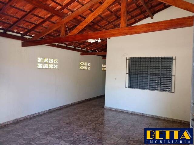 #6848 - Casa para Venda em Jacareí - SP - 2