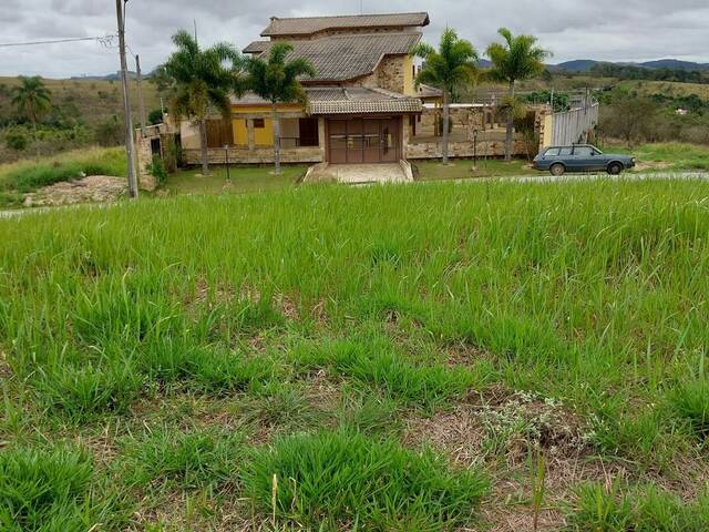Venda em São Sebastião - Jacareí