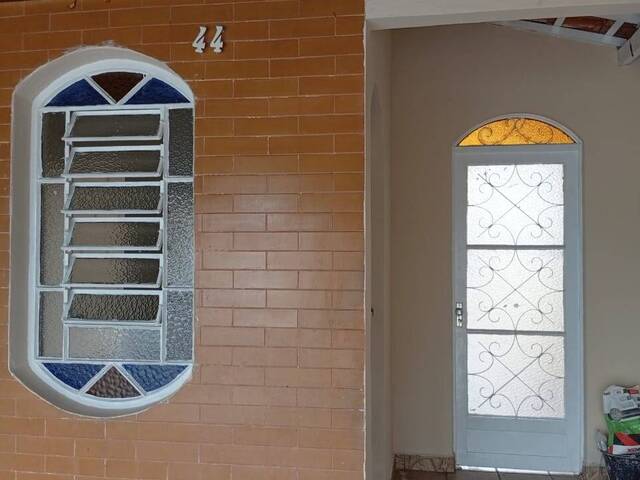 #6857 - Casa para Locação em Jacareí - SP - 2