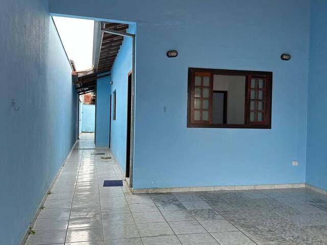 #6895 - Casa para Venda em Jacareí - SP - 2