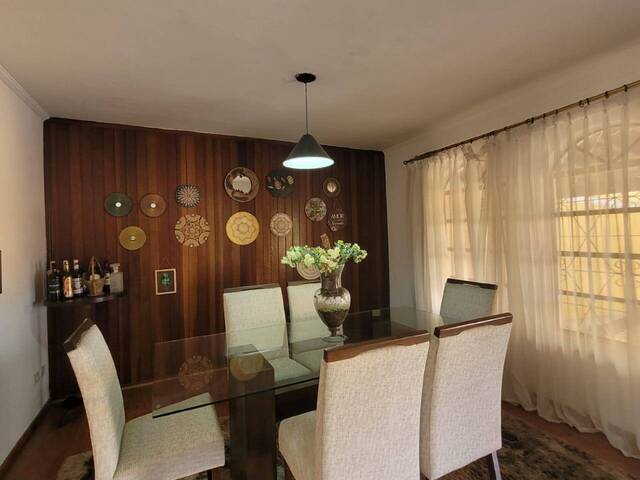 Casa para Venda em Jacareí - 5