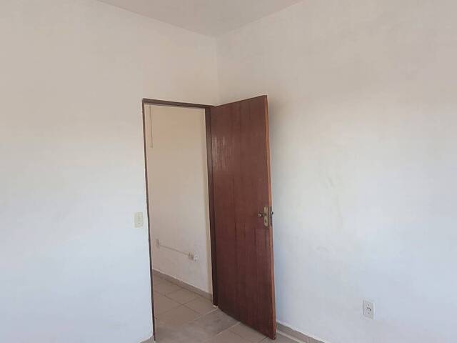 #6939 - Casa para Locação em Jacareí - SP - 3