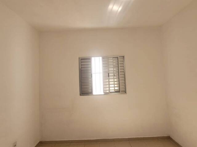 #6939 - Casa para Locação em Jacareí - SP - 2