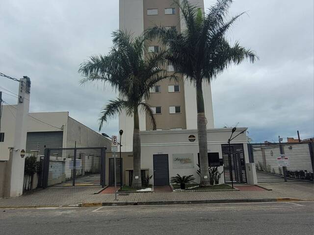 Venda em Jardim Santa Maria - Jacareí