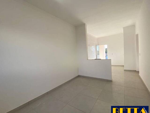 Casa para Venda em Jacareí - 4