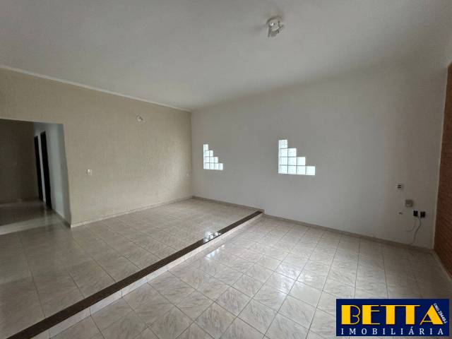 #5562 - Casa para Venda em Jacareí - SP