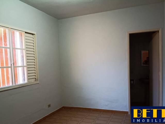 Casa para Venda em Jacareí - 5