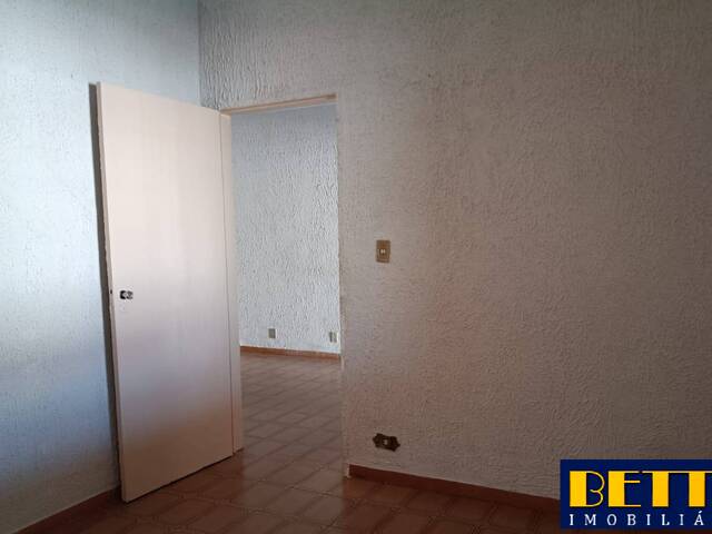 Casa para Venda em Jacareí - 4