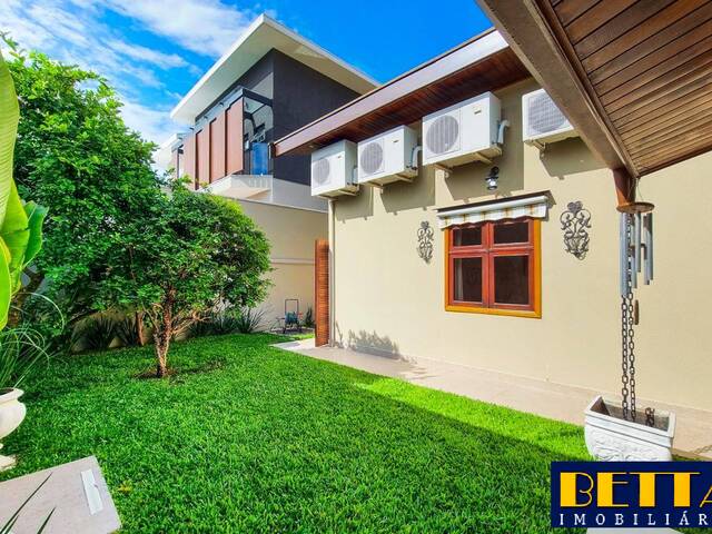 #6970 - Casa para Venda em Jacareí - SP - 3