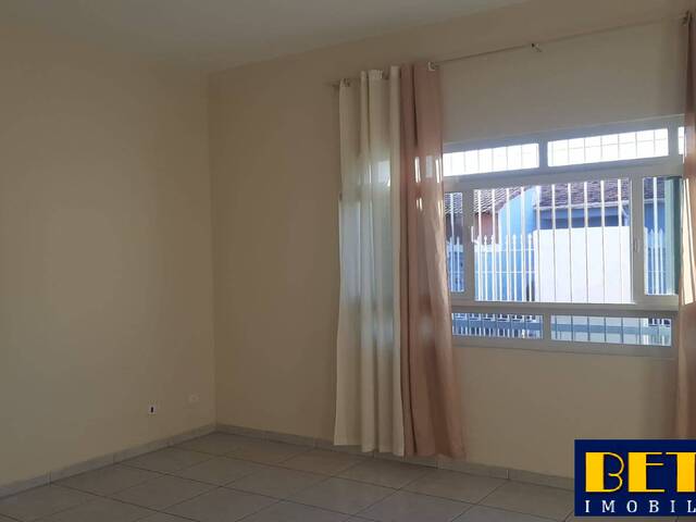 #6982 - Casa para Locação em Jacareí - SP - 3