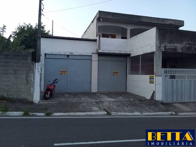 Locação em Jardim Santa Marina - Jacareí