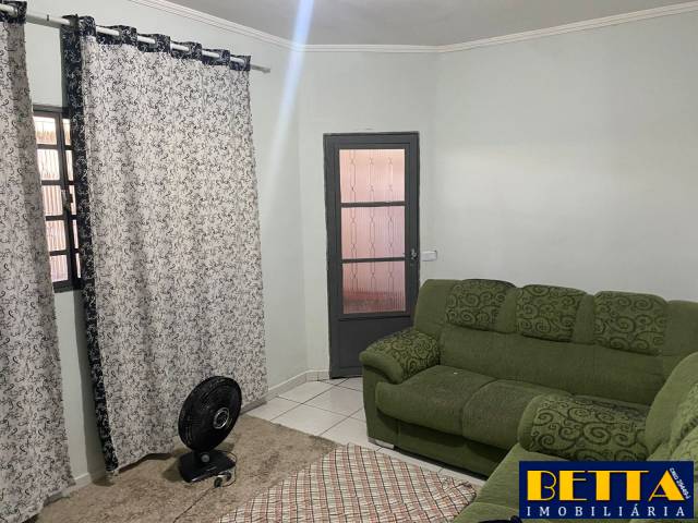 Casa para Venda em São José dos Campos - 5