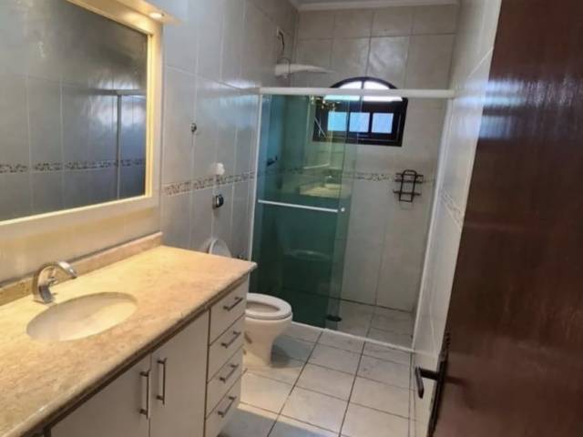 #7006 - Casa para Venda em Jacareí - SP - 2