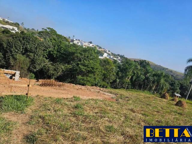 #7027 - Área para Venda em Jacareí - SP - 2