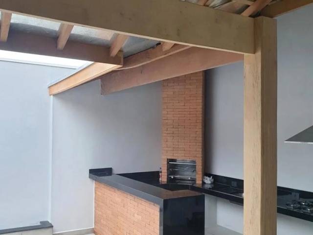 #7045 - Casa para Venda em Jacareí - SP - 2