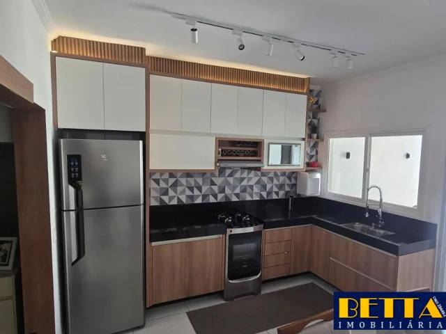 #7045 - Casa para Venda em Jacareí - SP - 3