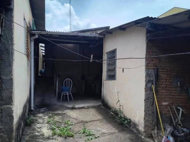 #7061 - Casa para Venda em Jacareí - SP - 2