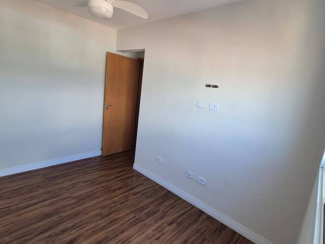 Apartamento para Venda em Jacareí - 4