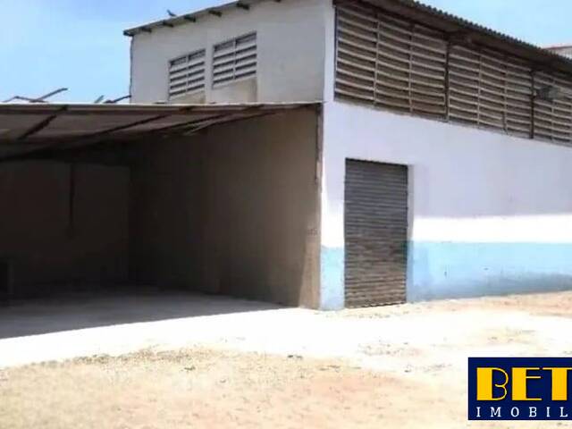 #7083 - Galpão para Venda em Jacareí - SP - 2