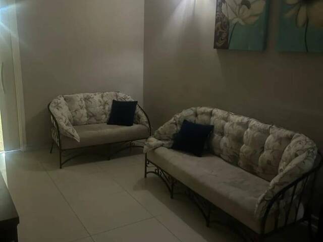 #7146 - Casa para Venda em Jacareí - SP - 2