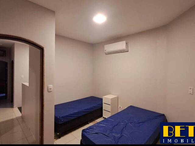 #7156 - Casa para Venda em Jacareí - SP - 3