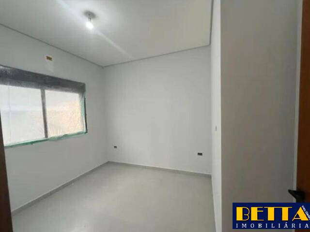 #7166 - Casa para Venda em Jacareí - SP - 3