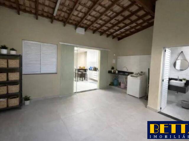 Casa para Venda em Jacareí - 4