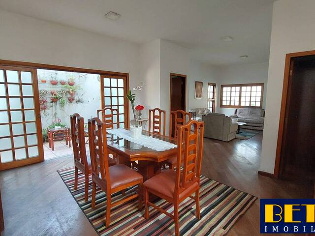 #7192 - Casa para Venda em Jacareí - SP