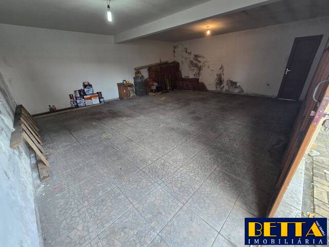 Casa para Venda em São José dos Campos - 4