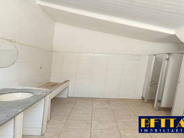 Galpão para Locação em São José dos Campos - 5