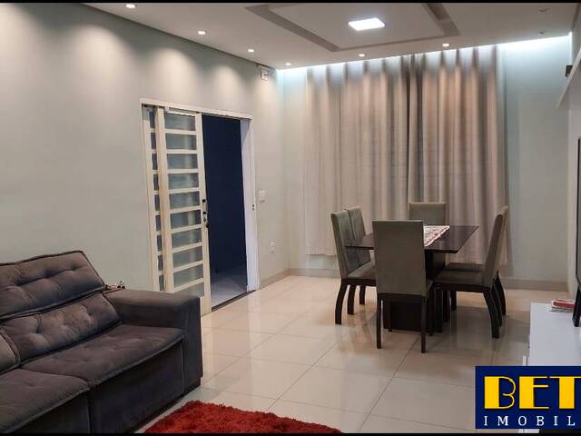 Casa para Venda em São José dos Campos - 5