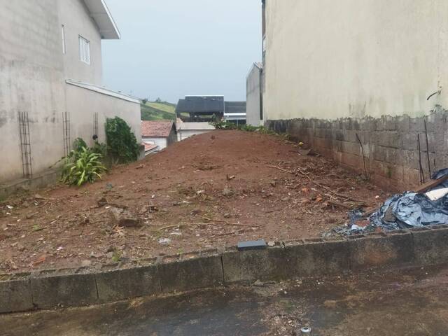 Terreno para Venda em São José dos Campos - 5