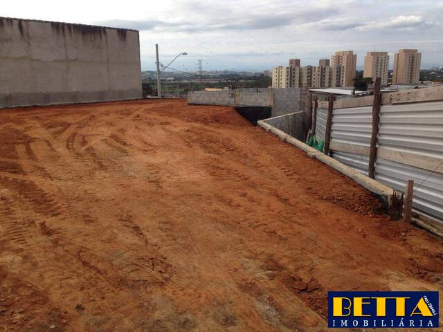 Terreno para Venda em Jacareí - 2