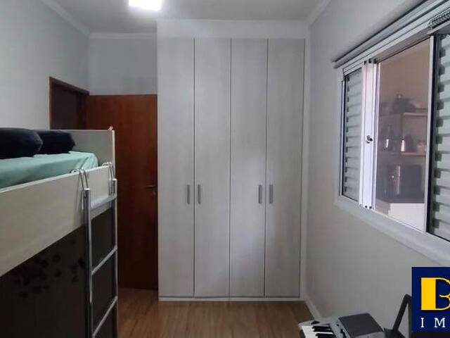 #7244 - Casa para Venda em Jacareí - SP - 2
