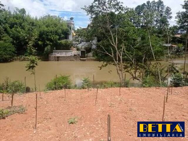 Terreno para Venda em Guararema - 5