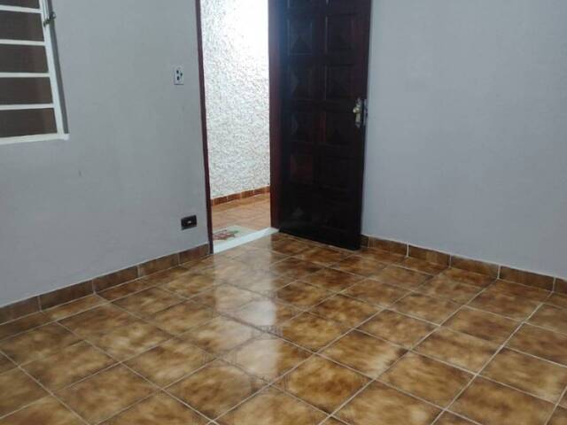 #7267 - Casa para Venda em Jacareí - SP - 2