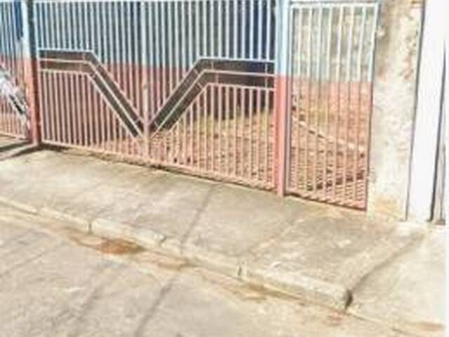 Terreno para Venda em São José dos Campos - 4