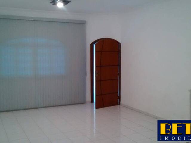Casa para Venda em São José dos Campos - 5