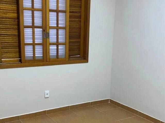 Casa para Venda em Jacareí - 4