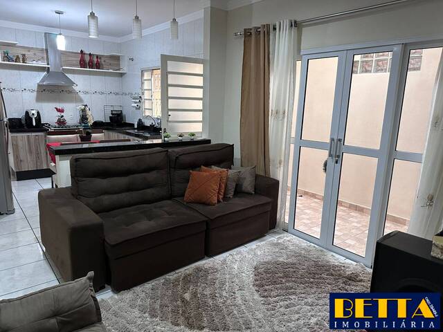 Casa para Venda em Jacareí - 4