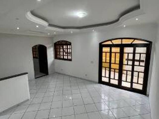 Casa para Venda em São José dos Campos - 5