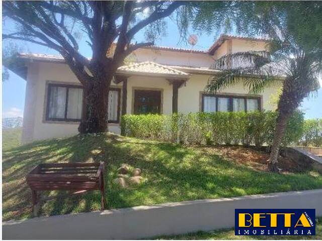 Venda em Área Rural de Paraibuna - Paraibuna