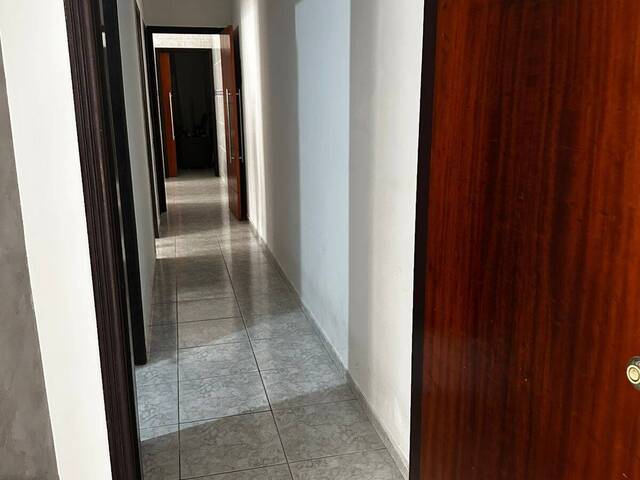 Casa para Venda em São José dos Campos - 5