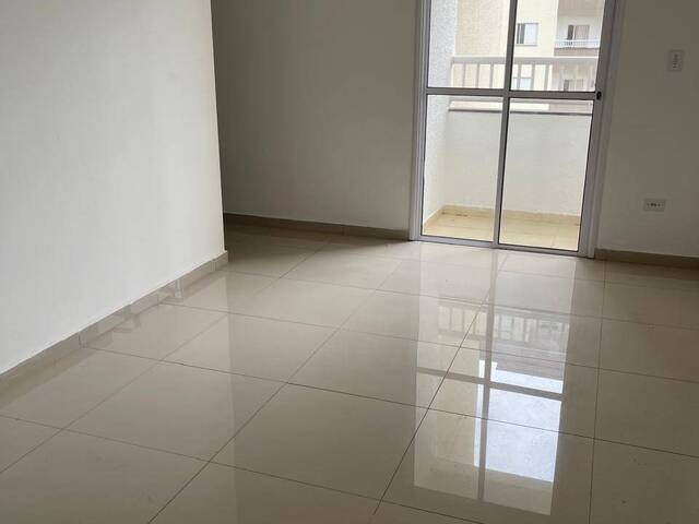 Venda em Jardim das Indústrias - Jacareí